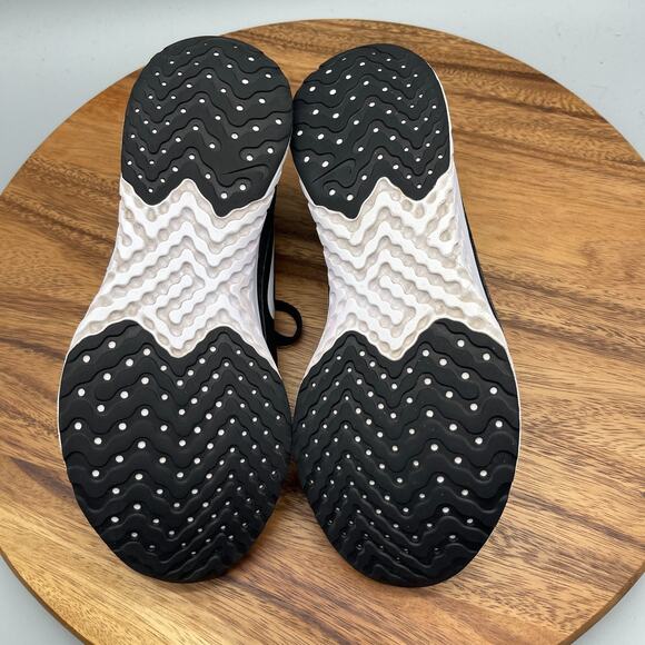 Nike Legend React Shoes Mens Size 7.5 Black Running Comfort Walking Gym Sneakers - Picture 7 of 8